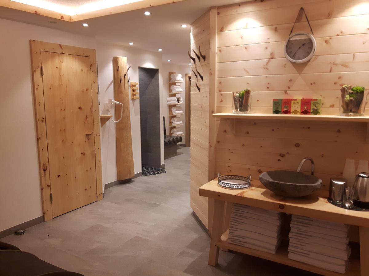Studio Hochzillertal Mit Sauna & E-Ladestation Apartamento Ried im Zillertal Exterior foto