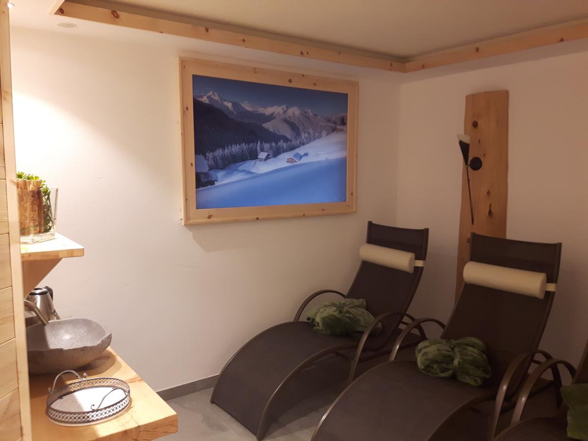 Studio Hochzillertal Mit Sauna & E-Ladestation Apartamento Ried im Zillertal Exterior foto