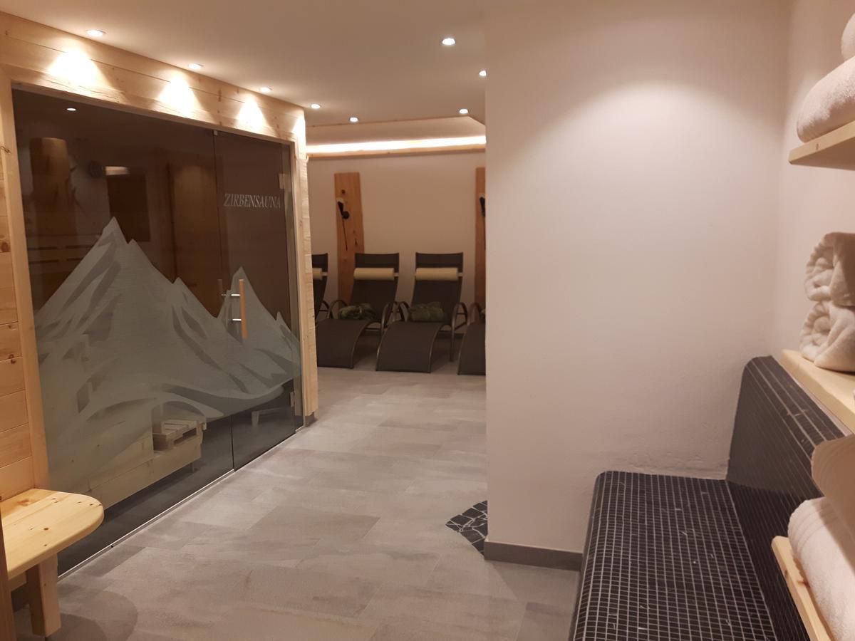 Studio Hochzillertal Mit Sauna & E-Ladestation Apartamento Ried im Zillertal Exterior foto