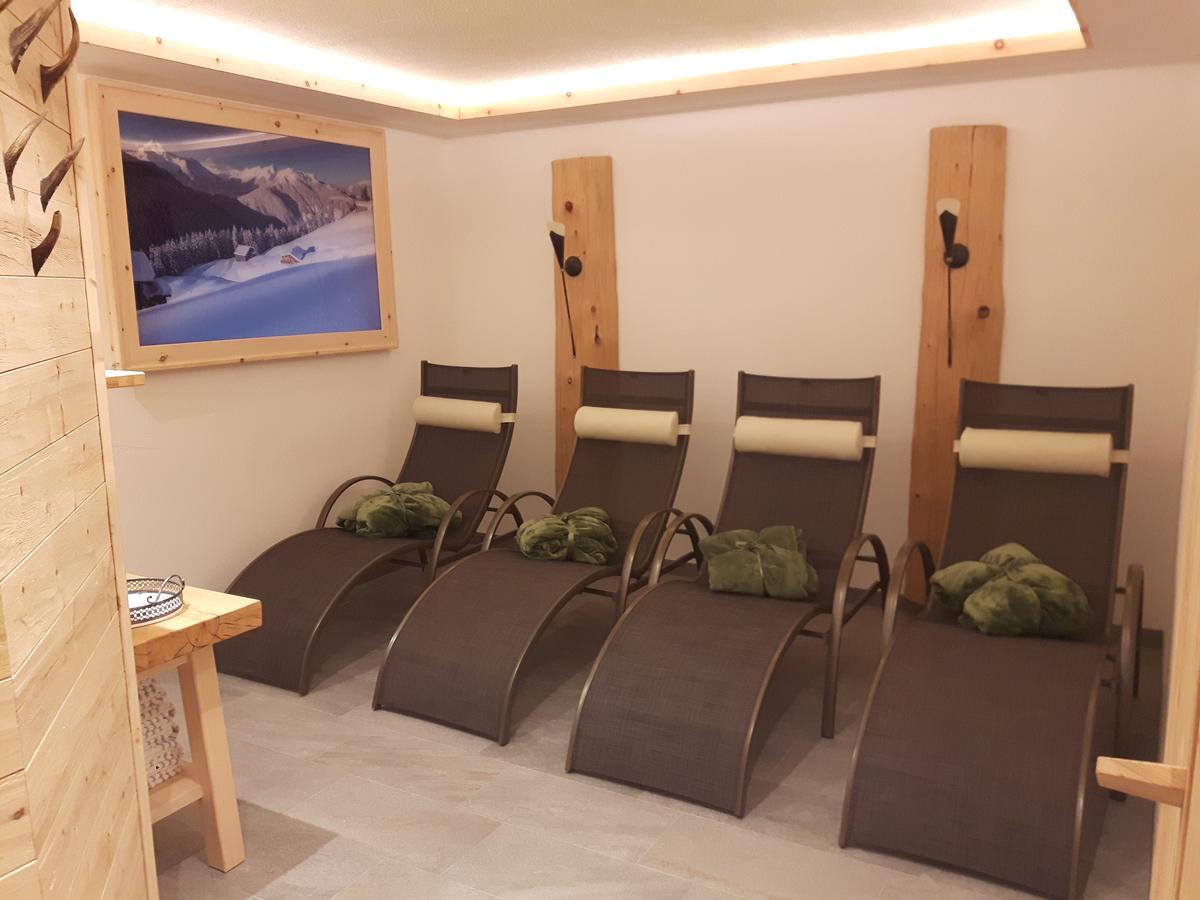 Studio Hochzillertal Mit Sauna & E-Ladestation Apartamento Ried im Zillertal Exterior foto