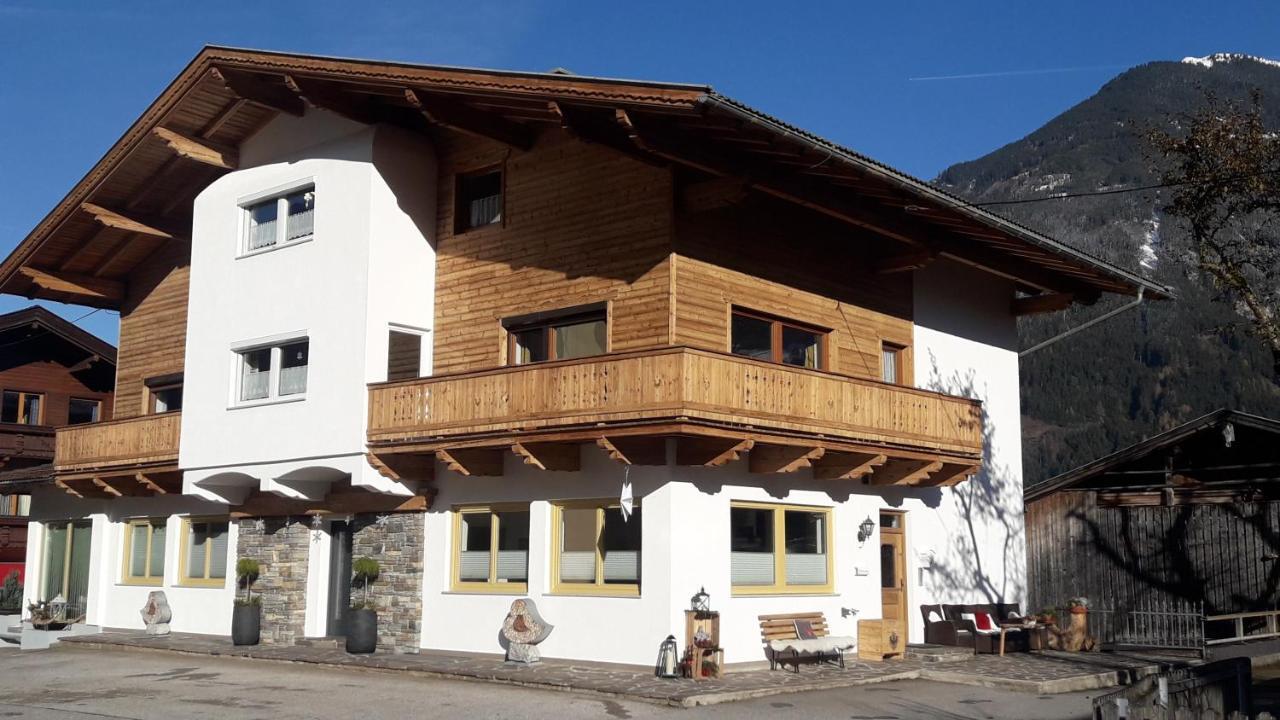 Studio Hochzillertal Mit Sauna & E-Ladestation Apartamento Ried im Zillertal Exterior foto